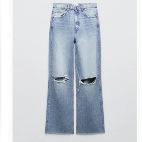 Zara High Rise Wide Leg Ripped Light Wash Jeans - Blogger Favourite 0 - Picture 13 of 14